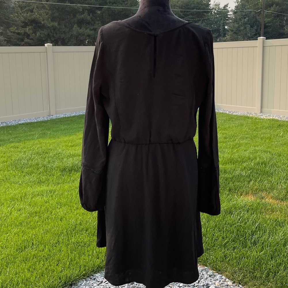 Hollister Black Long Sleeved Dress - Picture 3 of 5